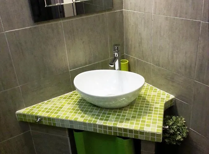 Cosy & Zen Centre 아파트 *