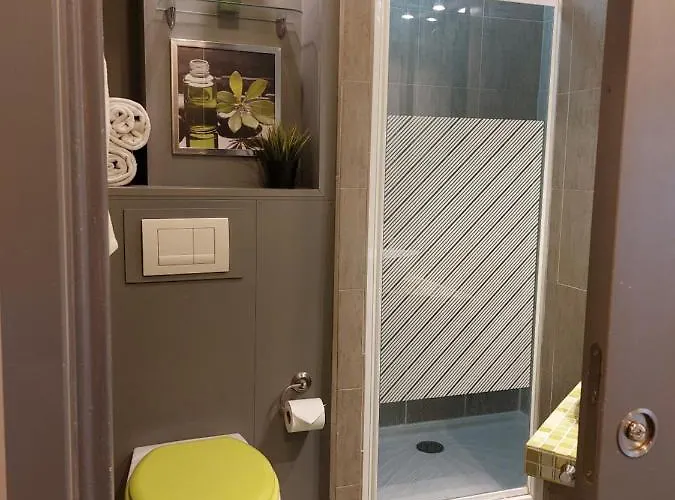 Cosy & Zen Centre 아파트 *