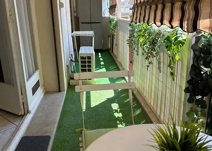 Cosy & Zen Centre 아파트 *